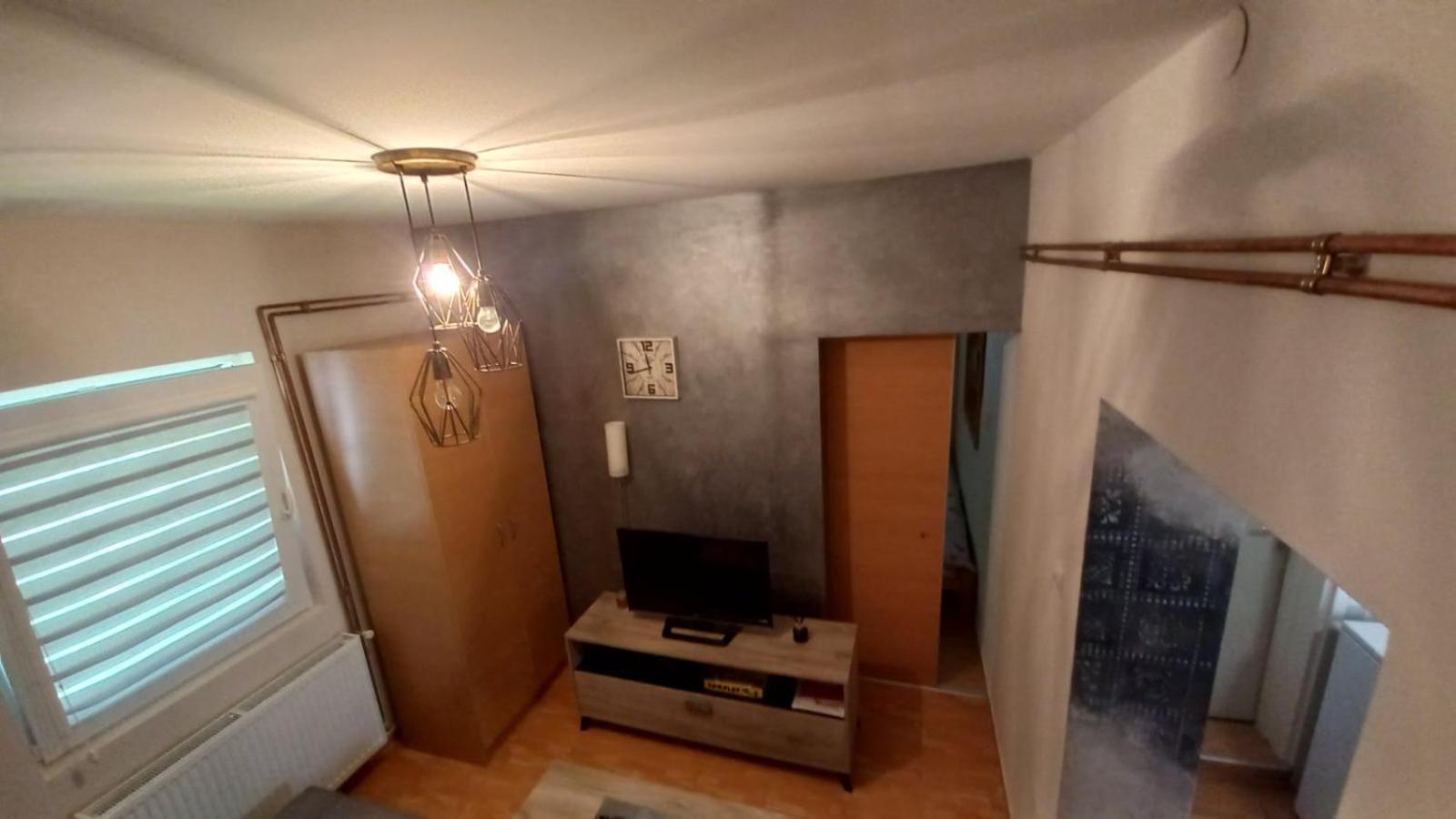 Apartman Ivona Ovcar Banja Exterior foto