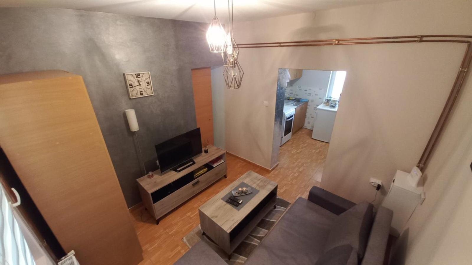 Apartman Ivona Ovcar Banja Exterior foto